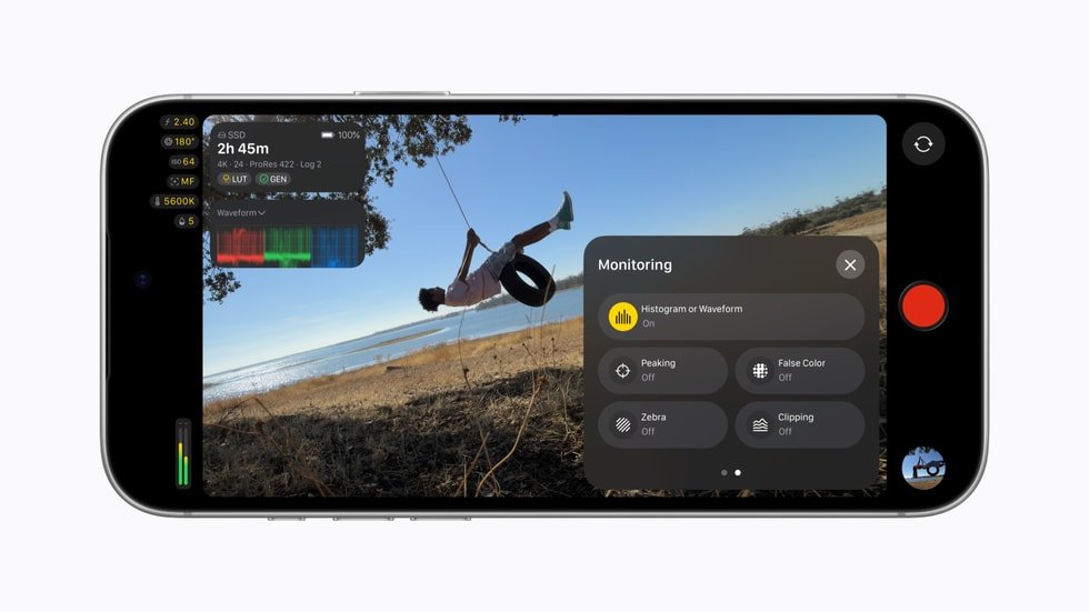 iPhone 18 Pro dalam orientasi lanskap menampilkan antarmuka kamera dengan pratinjau video dan panel pemantauan.